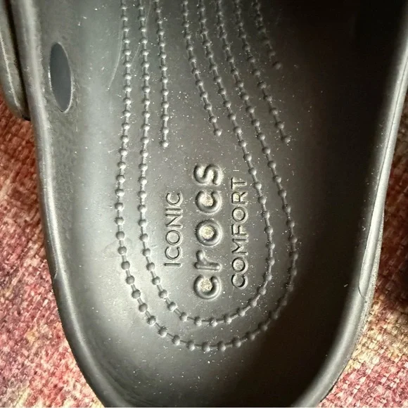 Crocs women’s 9 Classic Platform Clogs by Crocs in Black - Picture 5 of 7